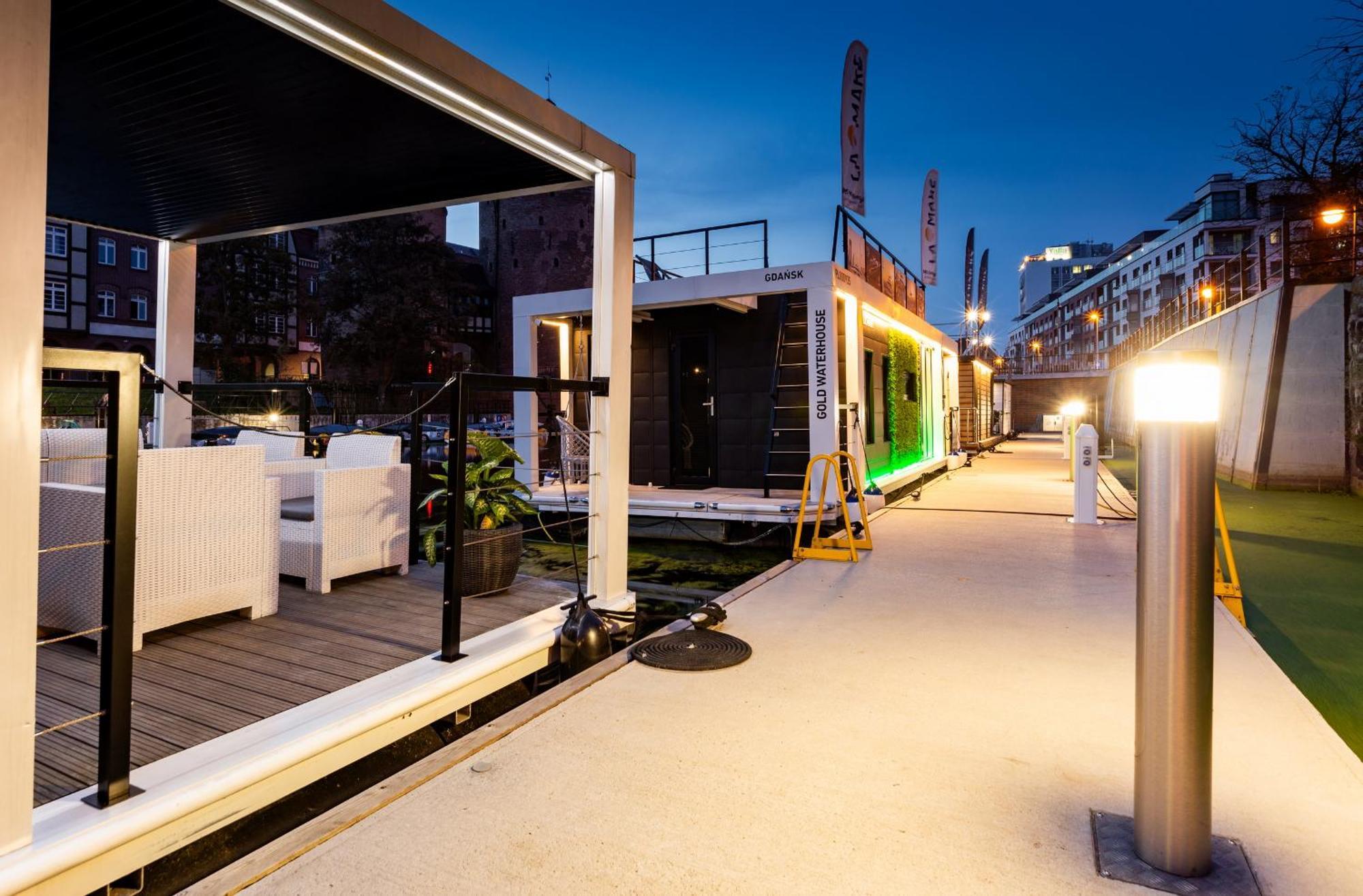 Domy Na Wodzie - La Mare Motlava Houseboats With Sauna By Downtown Apartments Γκντανσκ Εξωτερικό φωτογραφία
