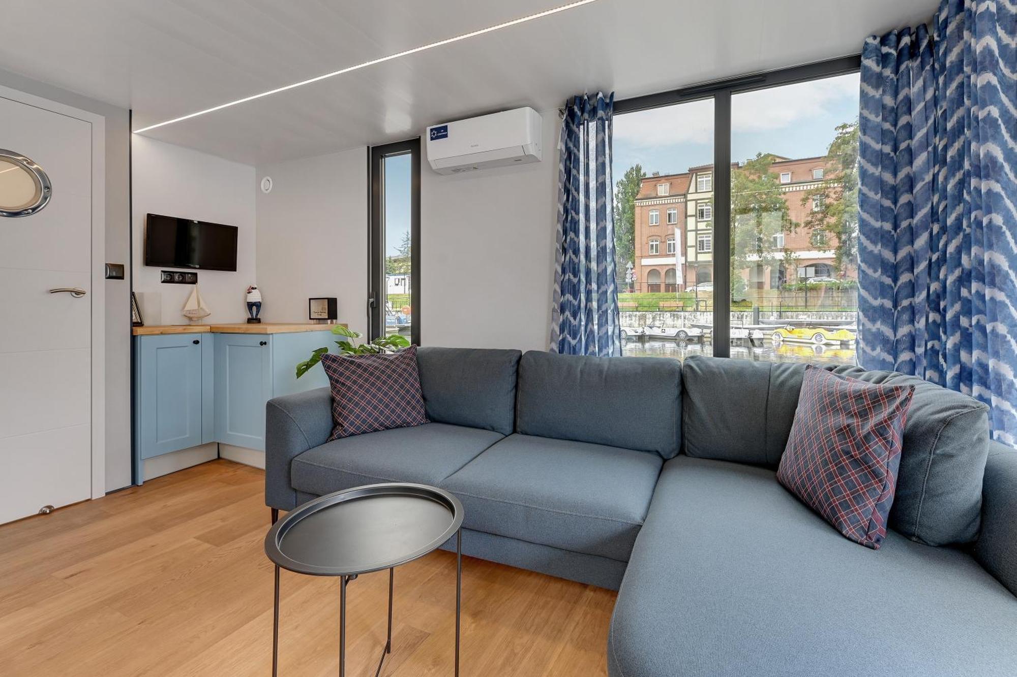 Domy Na Wodzie - La Mare Motlava Houseboats With Sauna By Downtown Apartments Γκντανσκ Δωμάτιο φωτογραφία