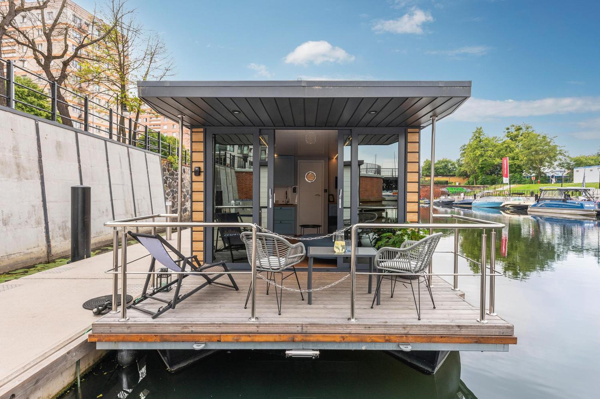 Domy Na Wodzie - La Mare Motlava Houseboats With Sauna By Downtown Apartments Γκντανσκ Δωμάτιο φωτογραφία